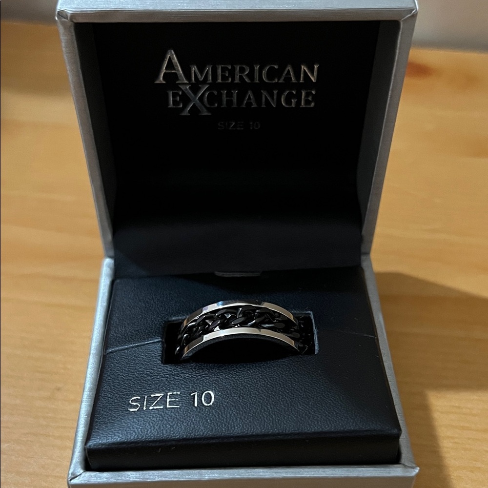 American Exchange Men's Black and Silver Ring Band size 10